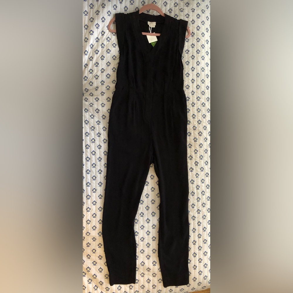 Kate Spade classic black viscose jumpsui size 4  missing belt